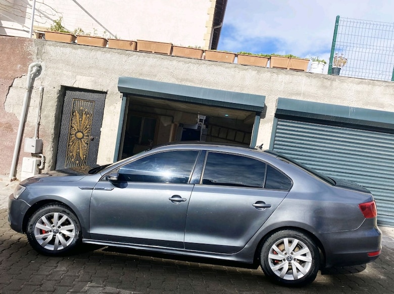 woswogen jetta 2012 model - 2