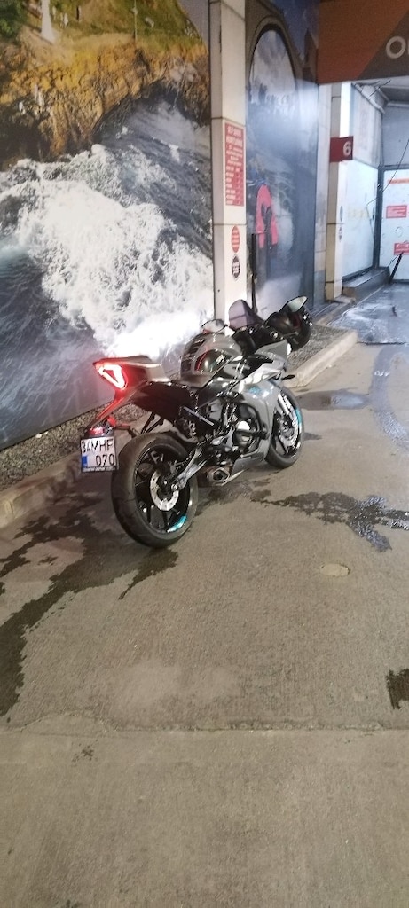 250 SR - 2