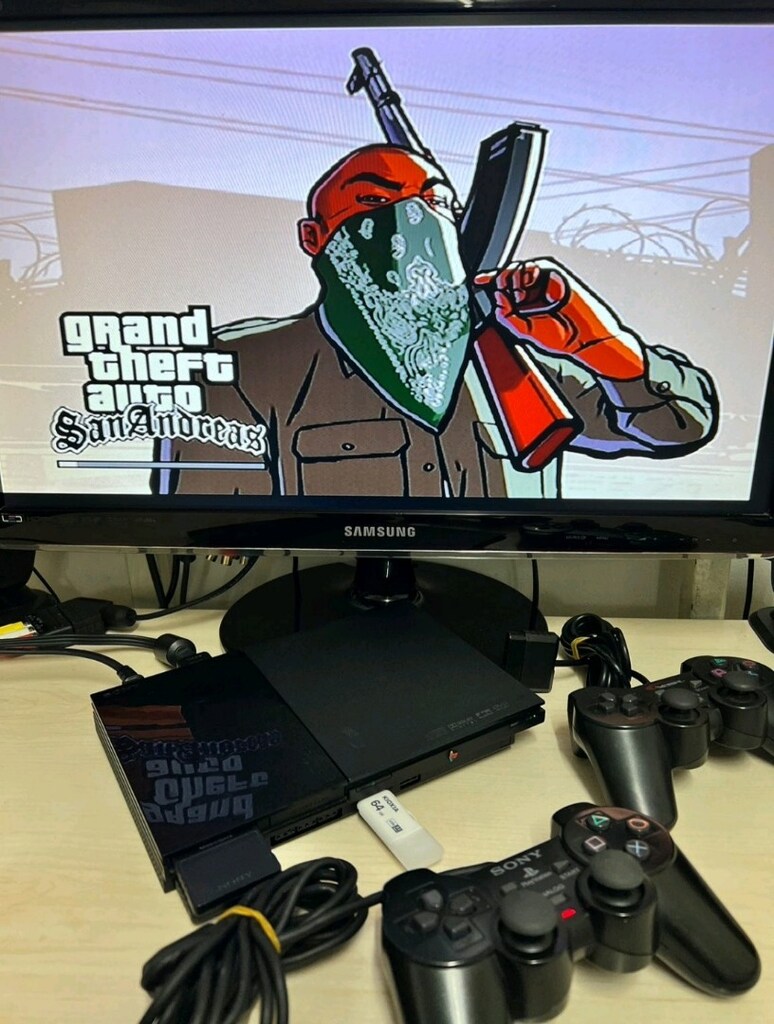 PLAYSTATİON 2 SONY SLİM MODEL 64 GB + 20 TANE POPÜLER OYUN YÜKLÜ TEMİZ - 2