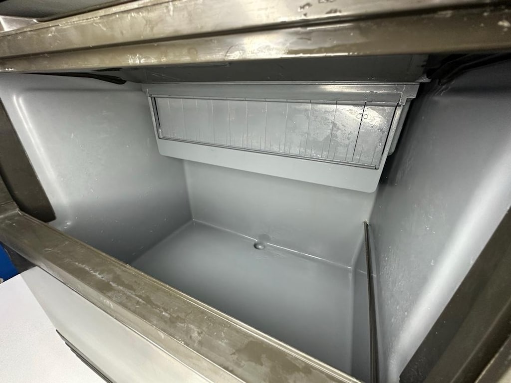Manitowoc 40 Kg Gurme Buz Makinesi, UGP 040A - 13