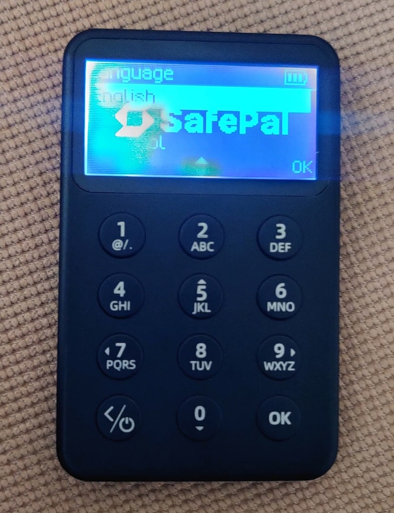 Bluetooth özellikli SafePal X1 kripto para donanım cüzdanı. - 2
