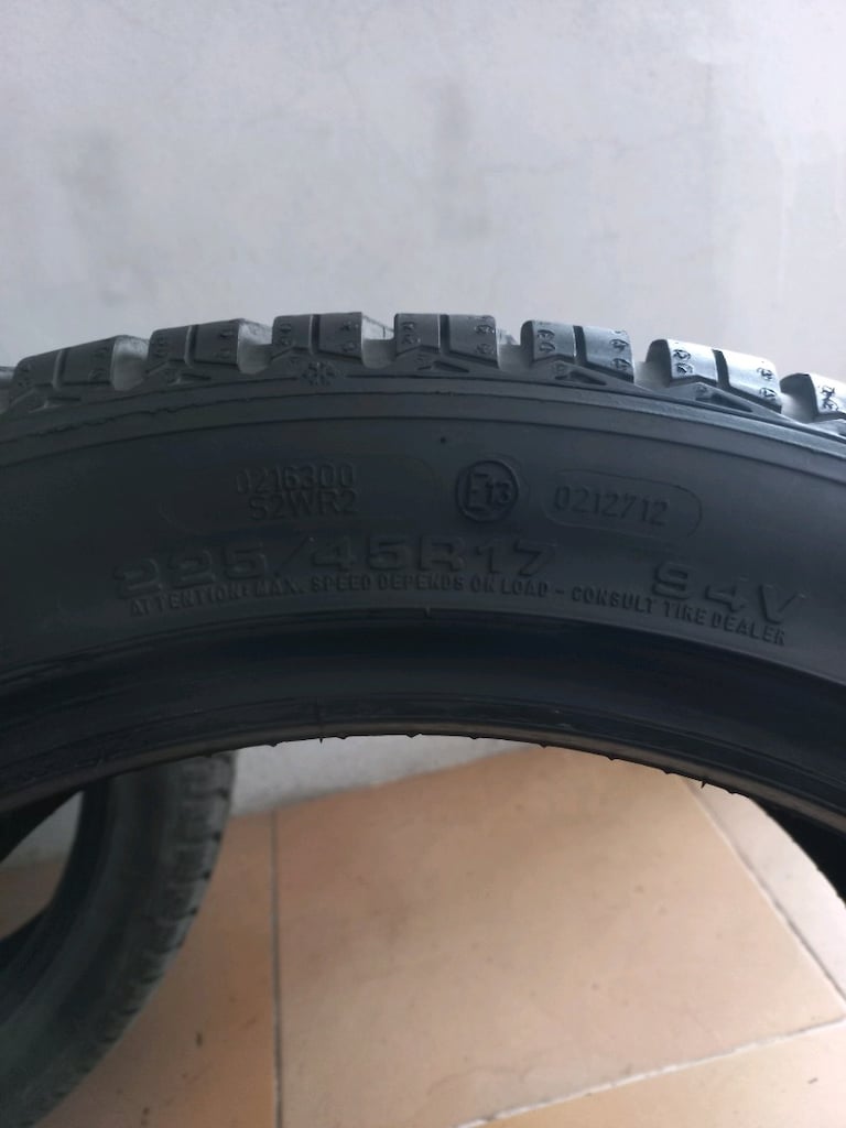 225 45 R17 94V GOODYEAR 2021 4'LÜ TAKIM KIŞ LASTİĞİ - 2