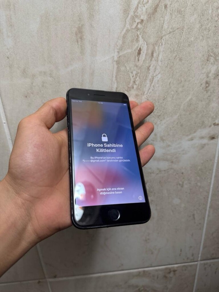 Apple 7 Plus TR cihazı İcoldu kitli - 7