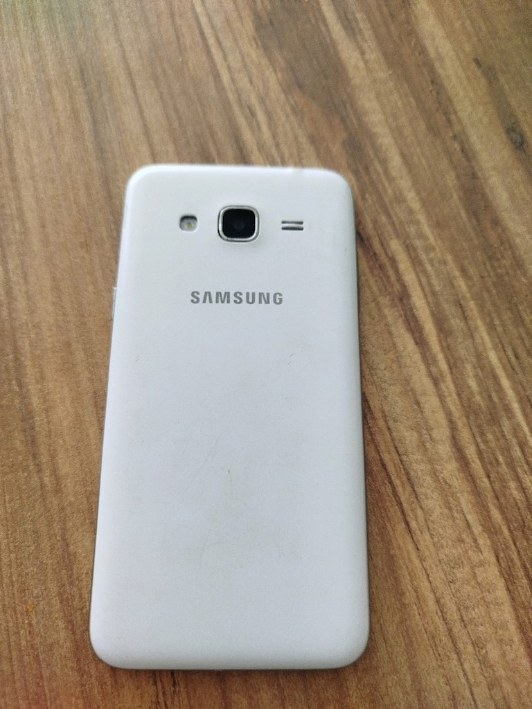 Samsung j3 - 2