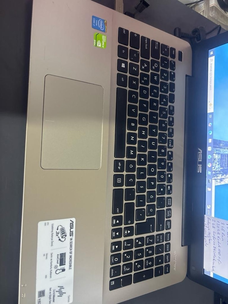 Asus i7 laptop notebook - 2