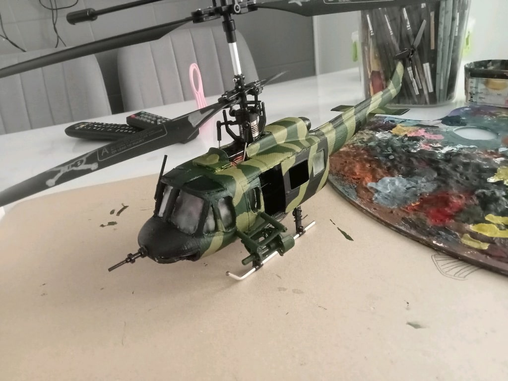 RC kumandalı helikopter - 2