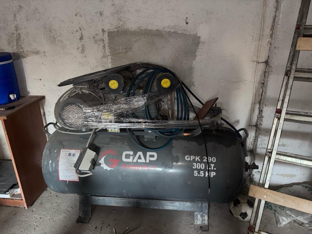 300 lt gap marka komplesör 1 sene kullanıldı takas olur - 4