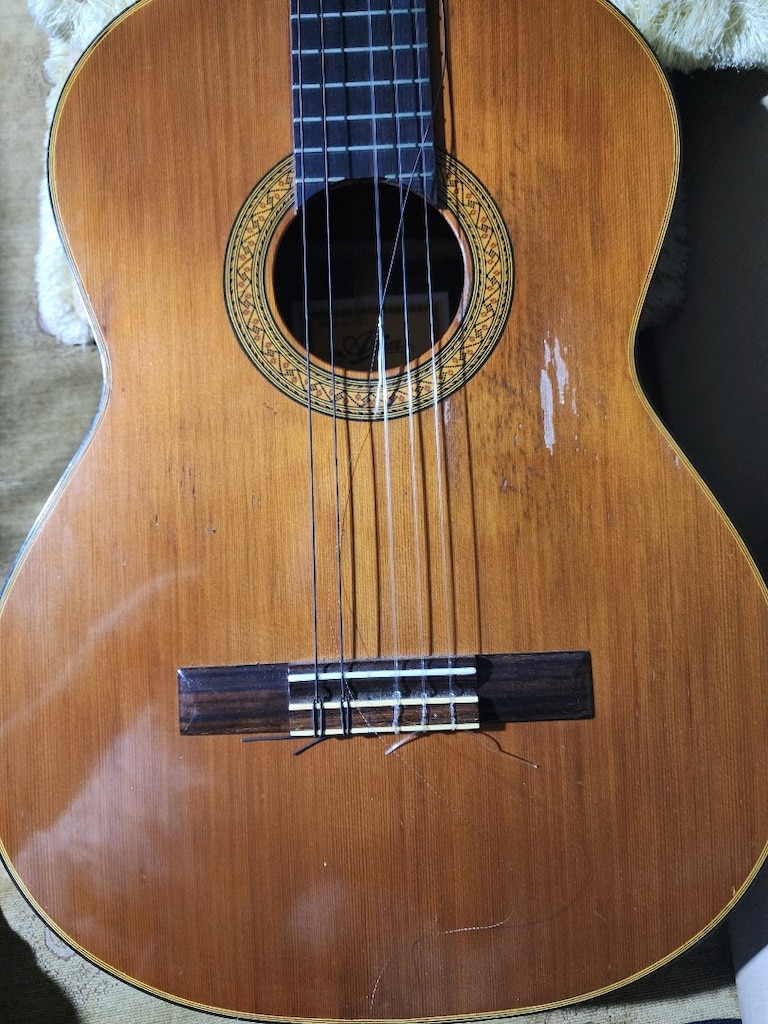 Aria AC-8 Concert Series Classic Guitar - 2