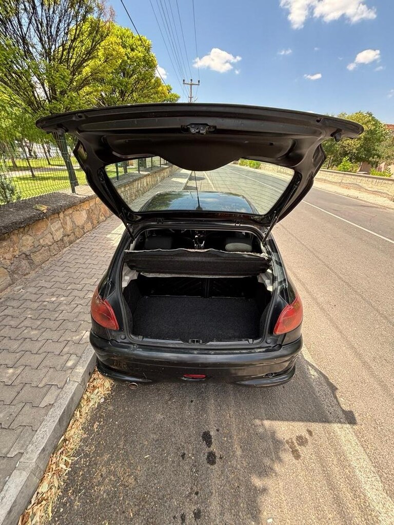 SAHİBİNDEN 2006 MODEL PEUGEOT 206 FELİNE 1.4 BENZİNLİ MANUEL HATASIZ - 15