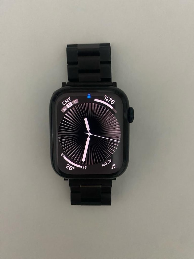 Apple Watch Series 7 41mm GPS+Cellular Gece Yarısı Pil %92
