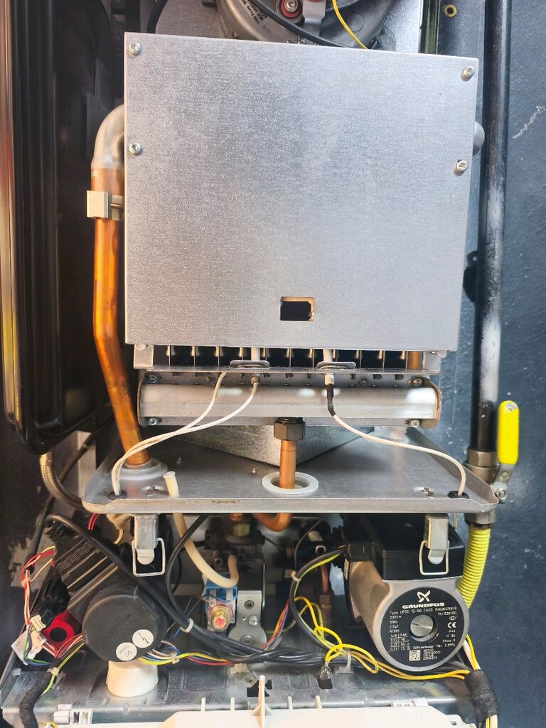 Demirdöküm atron 24 kW hermetik kombi - 6