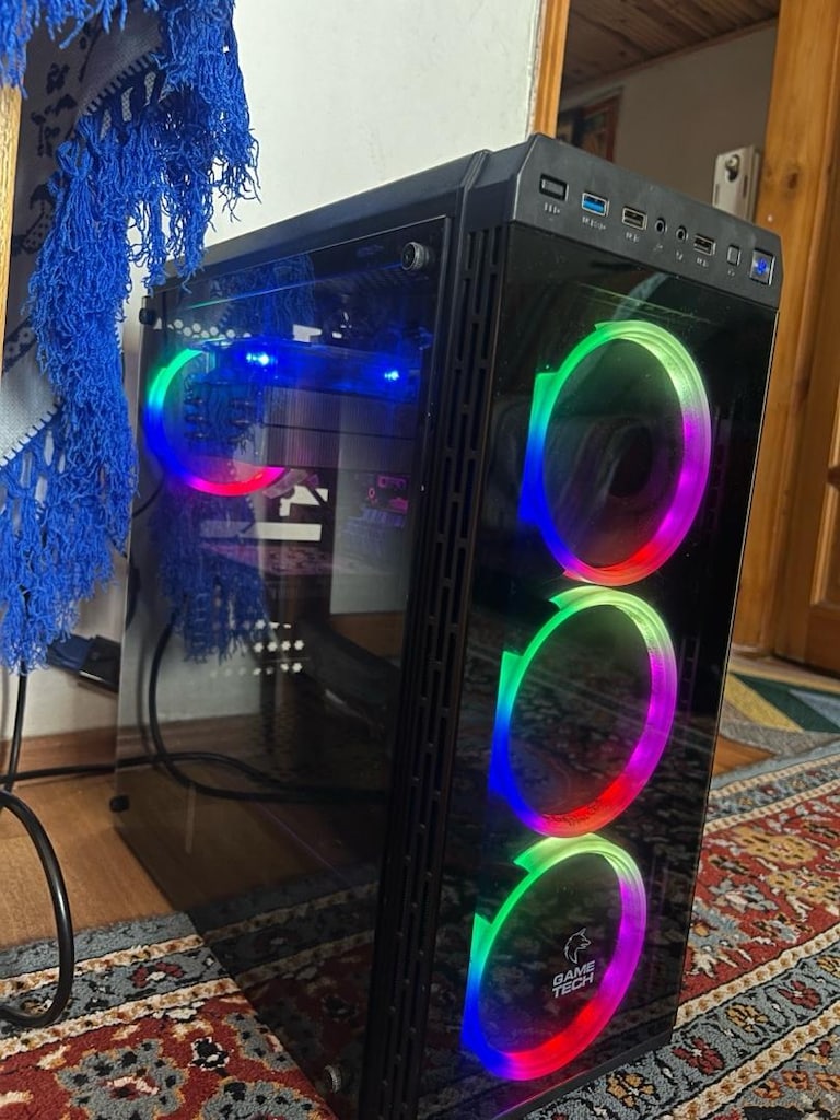 Bilgisayar Masaüstü Oyuncu Bilgisayarı (RX 550 + FX 8350) - 2