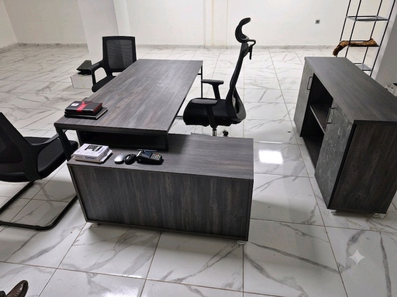 Sıfır Ayarında Modern Ofis Takımı - 4