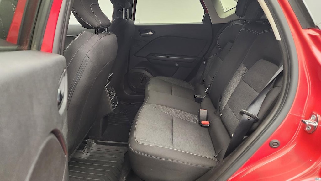 RENAULT CAPTUR ICON 1.3 TCE EDC 140 - 13