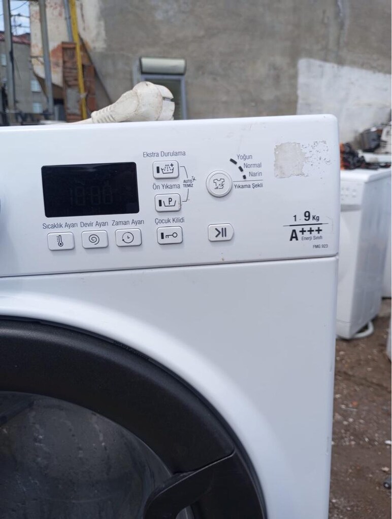 Hotpoint Ariston 9 Kg Dijital Çamaşır Makinesi - 4