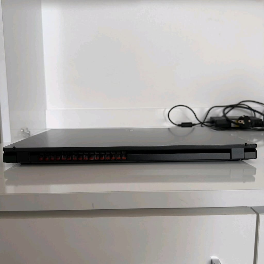 ACİL SATILIK! Acer Nitro V15 RTX3050 İntel i5-13420H 8gbram 1tb ssd - 5