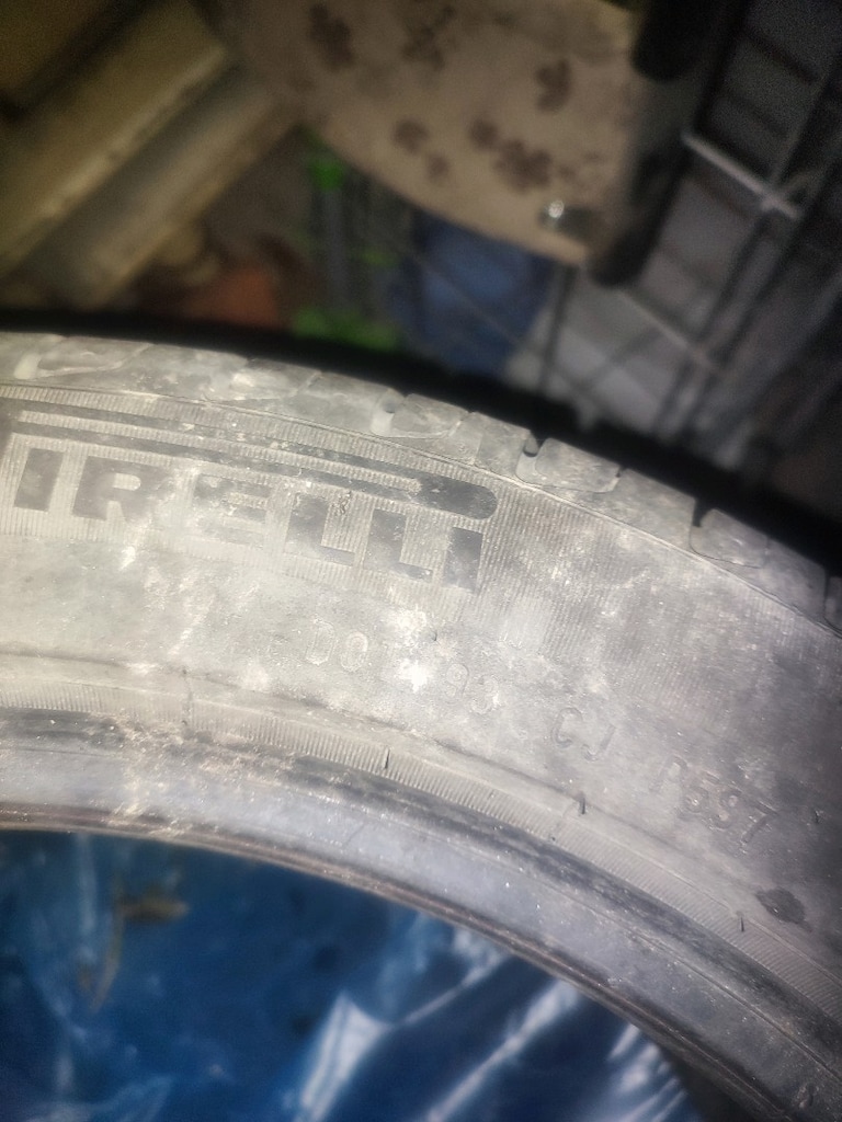 225*45*R17 kışlık lastik 4 adet - 2