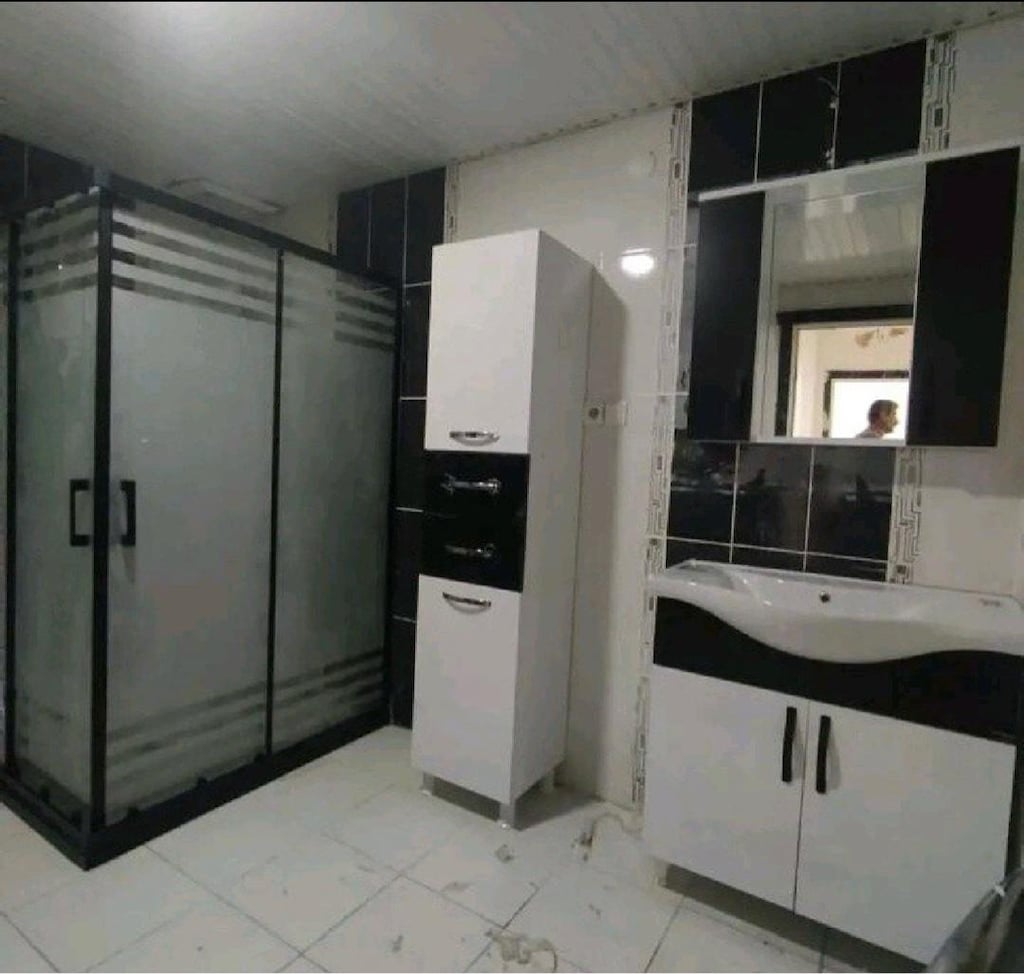 duşakabin ve banyo dolabı - 17
