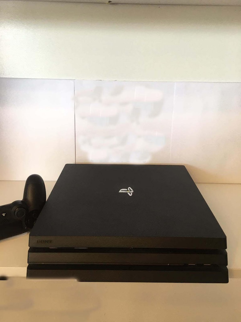 20 oyun Yüklü 1 TB - Playstation 4 Pro - 12 AY GARANTİ -BAKIRKÖY - 2
