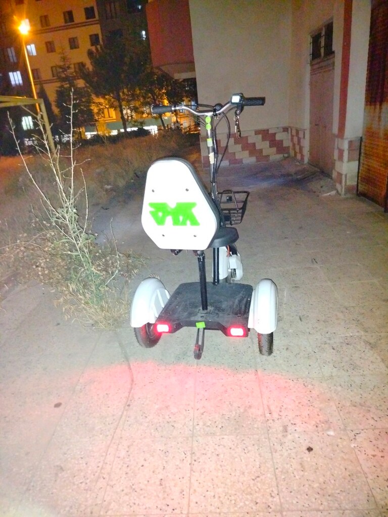 Elektirikli 3 tekerlekli scootor - 9