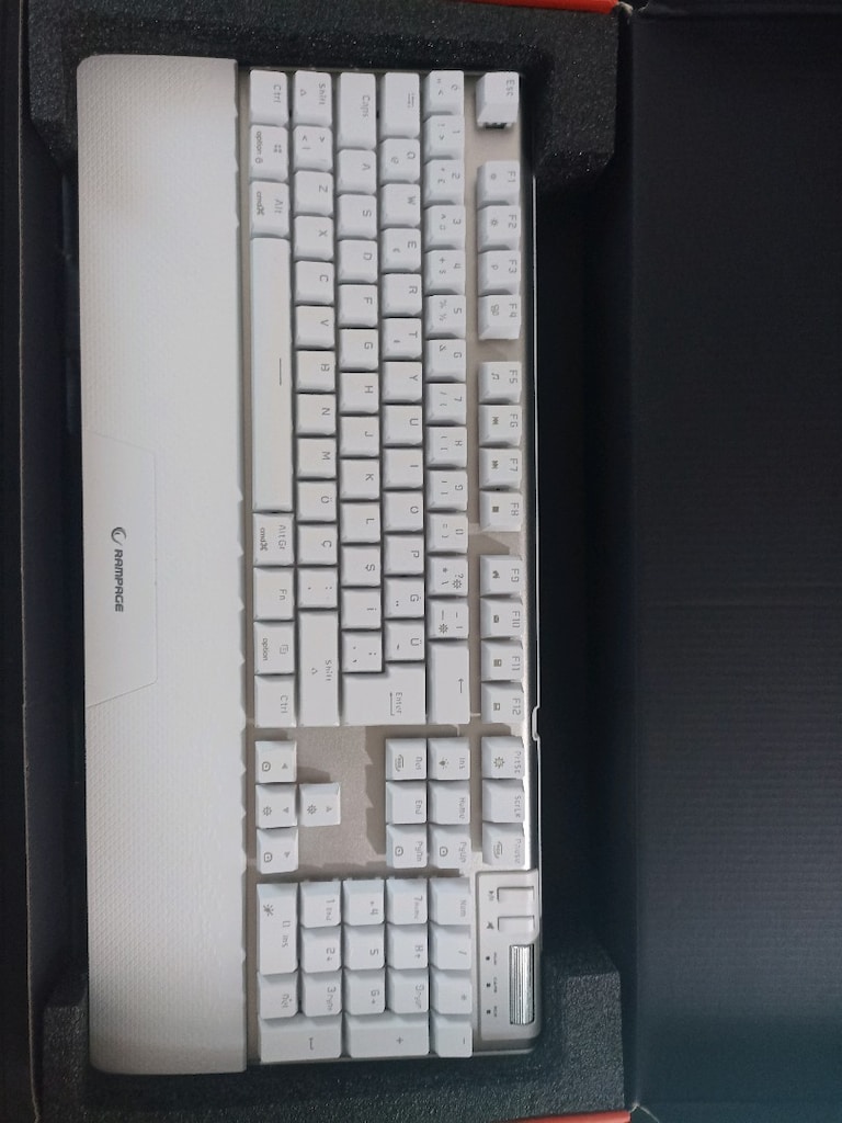 Rampage Carbon Bilek Destekli Red Switch Oyuncu Klavyesi-Beyaz - 3