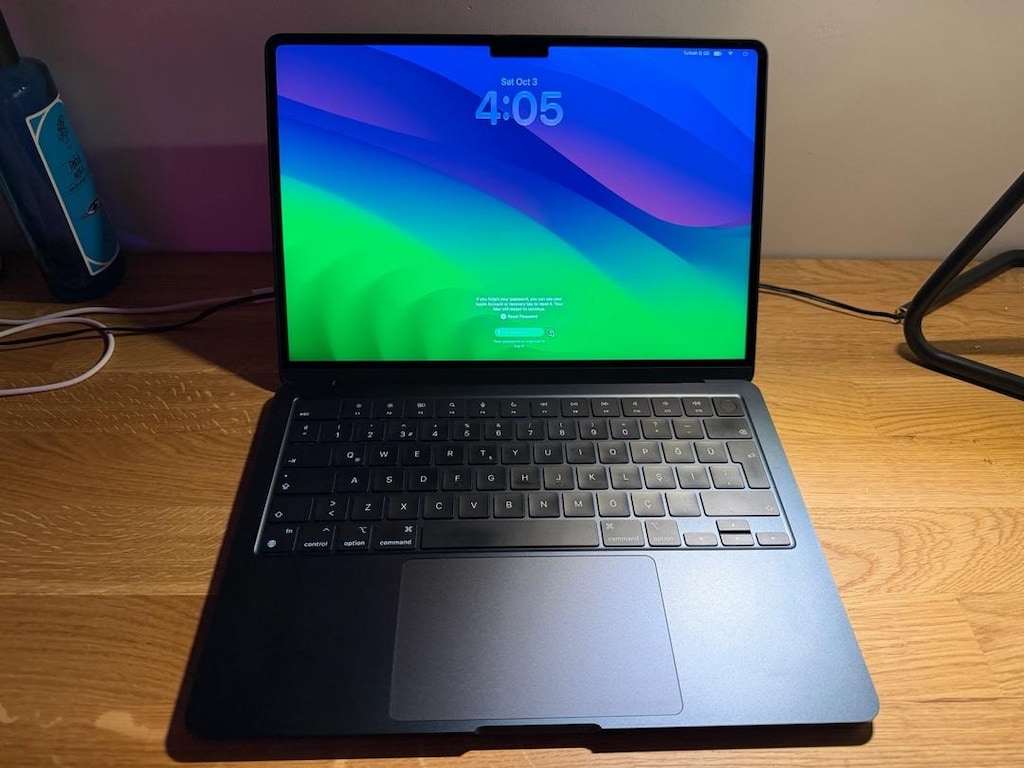 Apple MacBook Air M2 16 Gb - 3