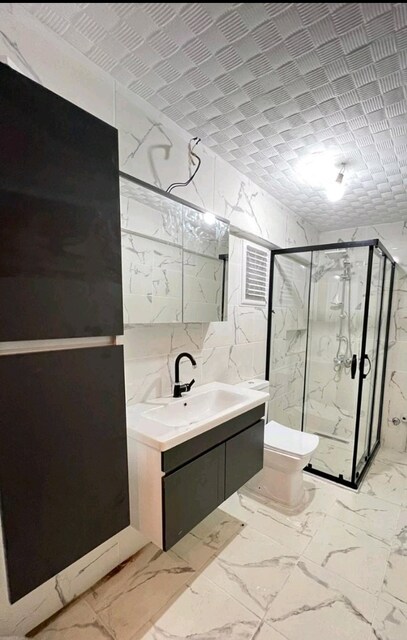 Banyo dolabı