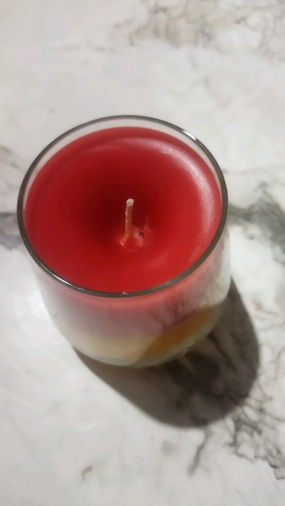 sarı kırmızı mum kendim yaptım yeni - 2