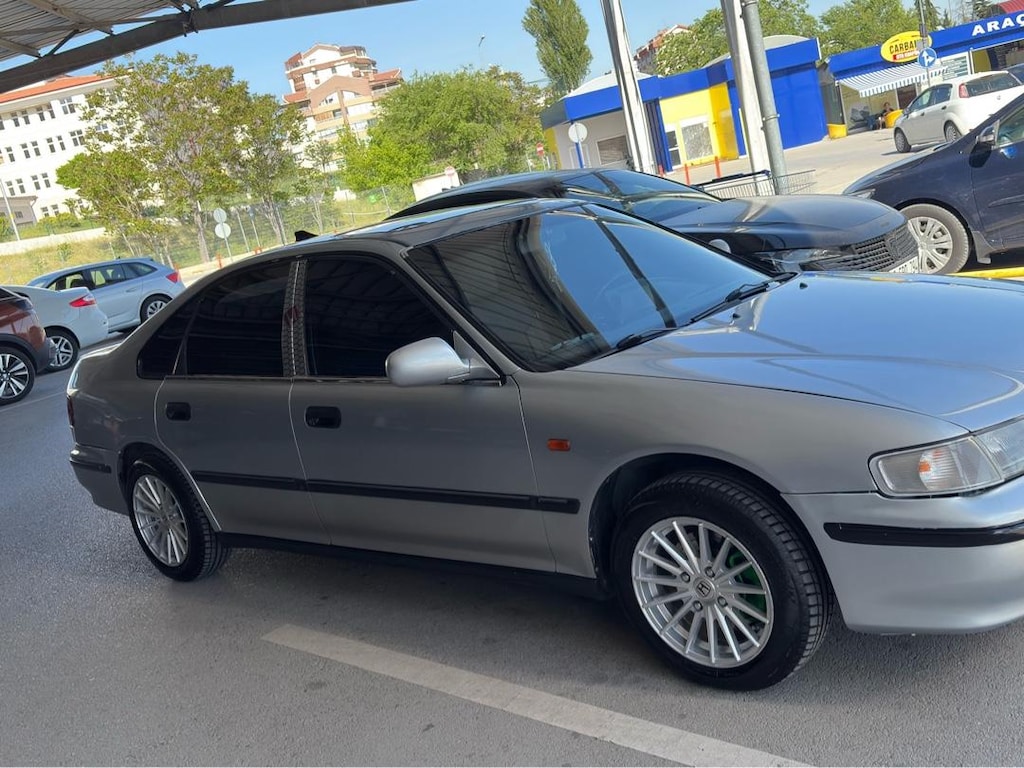 Sahibinden Honda Accord 2.0 ES 1997 Model - 2