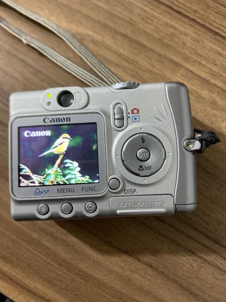 Canon PowerShot A520 - letgo'dan Sıfırından Uygun Fiyata Al