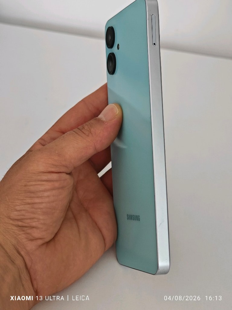 Samsung A06 - 2