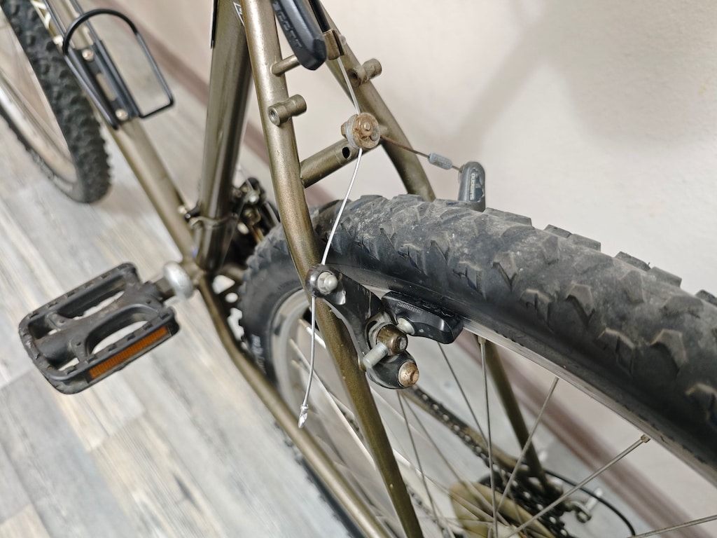 Scott 21 vites 26" jant MTB Bisiklet İzmir içi elden teslim - 11