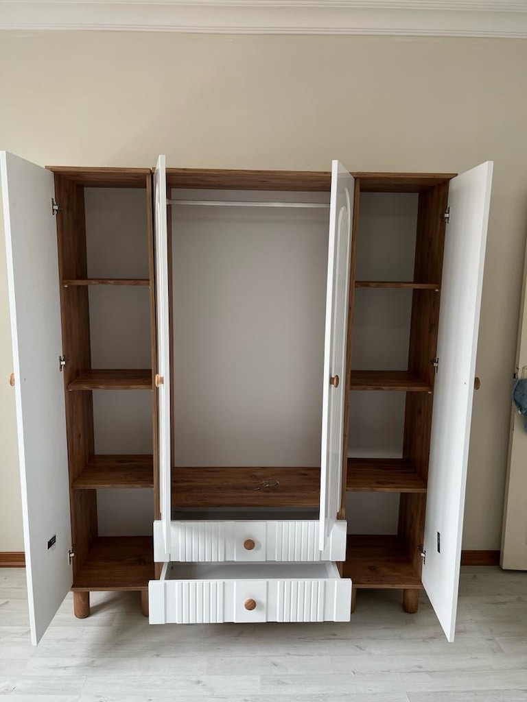 4 Kapılı Genç Dolap - 4