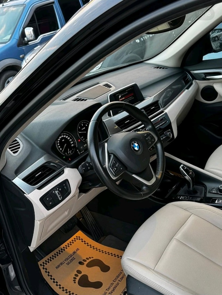 BMWX1 - 3