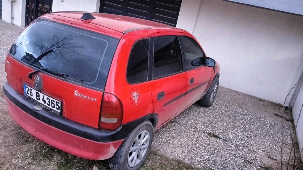 Opel corsa - 2