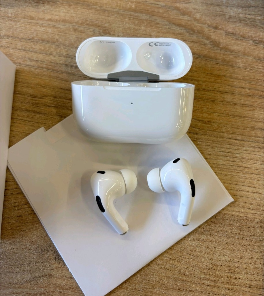 Apple AirPods 2 Pro - 2