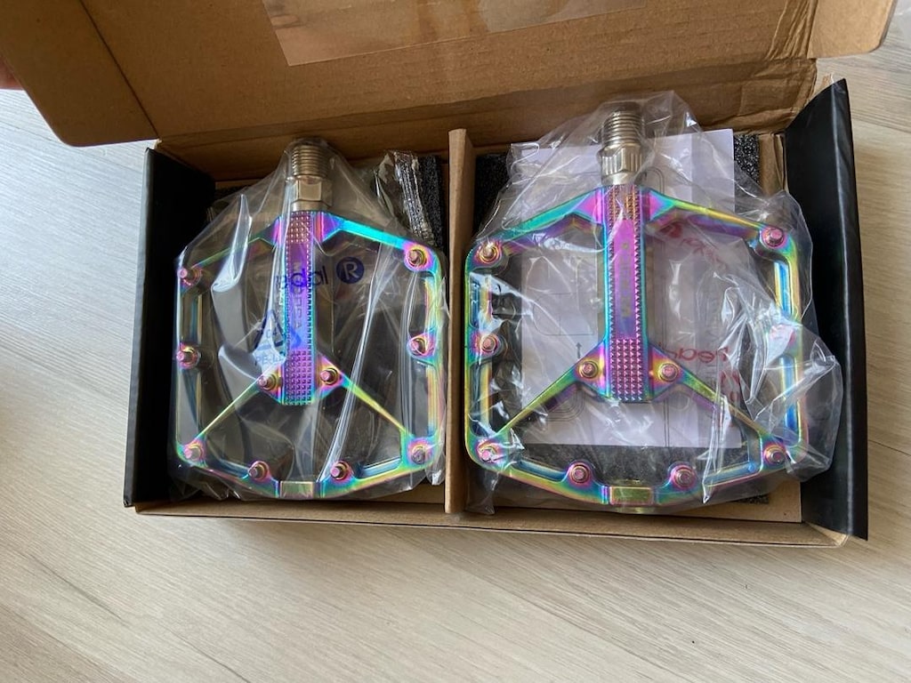 çivili pedal rainbow meroca - 2