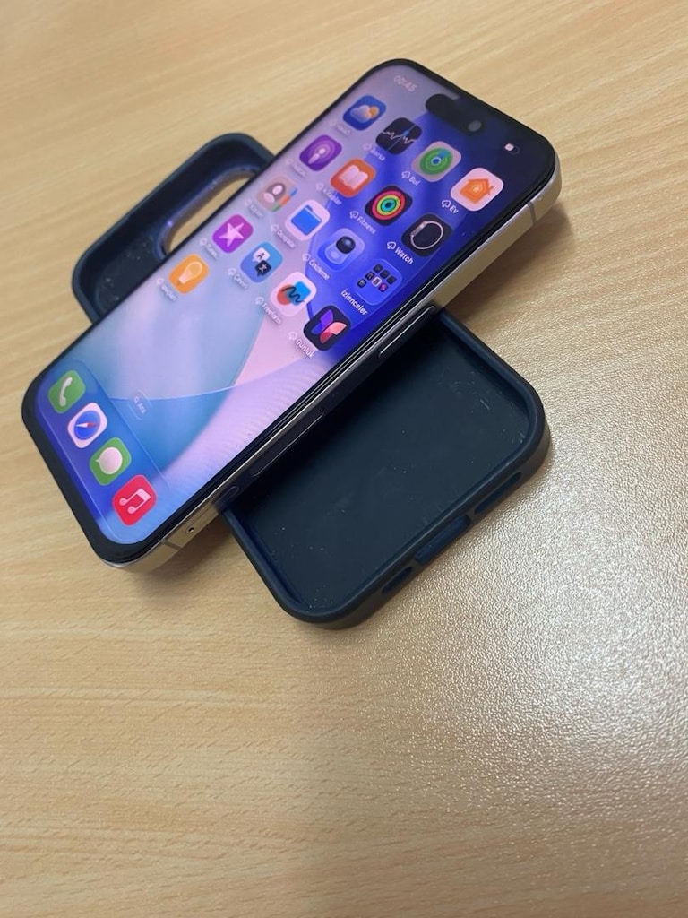 Apple 15 pro y d 15 ay var süre aktif olarak çalışıyor - 3