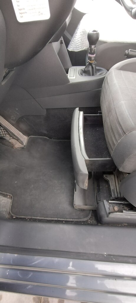 7 KİŞİLİK 1.9 TDİ BAKIMLI - 14