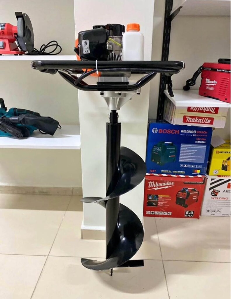 BENZİNLİ TOPRAK BURGU MAKİNESİ SIFIR ÜRÜNDÜR