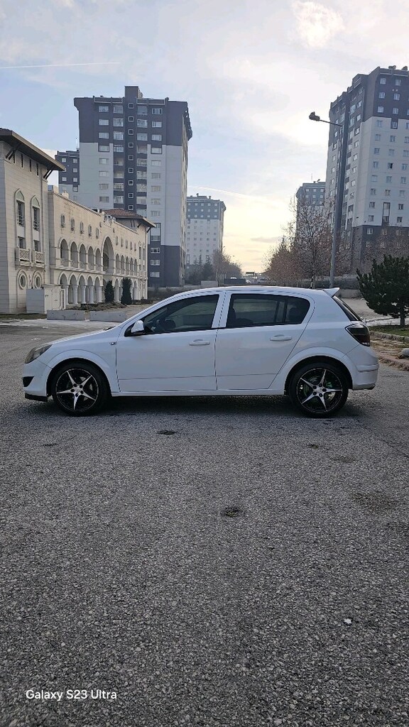 2010 Opel Astra 1.3 CDTI - 15