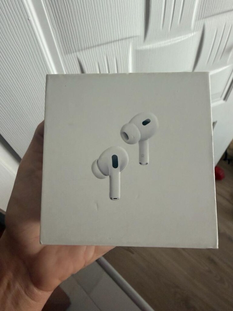 airpods pro - 4