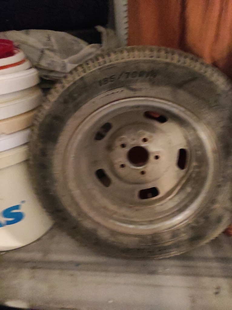 sahibinden satılık 185 70 R14 lastik - 2