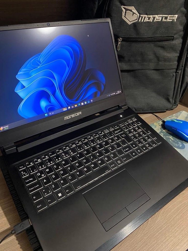 TERTEMİZ 32GB RAM MONSTER GAMİNG LAPTOP - 7