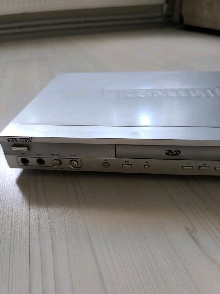 DVD player - 5