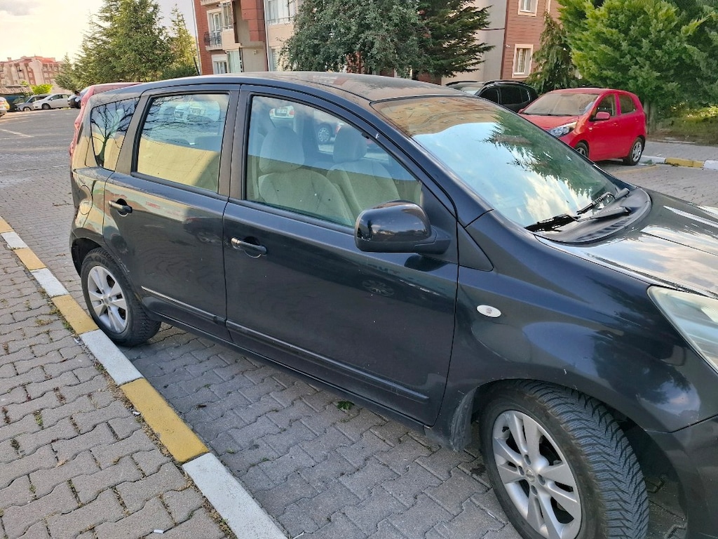 2.SAHİBİNDEN 142.500 KM.DE,NEREDEYSE HATASIZ,NİSSAN NOTE 1.4 TEKNA - 7