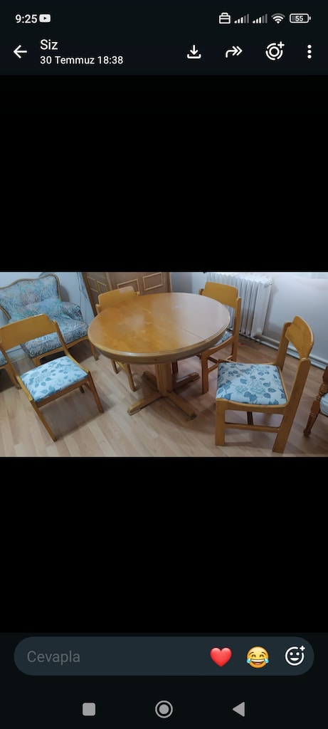 4 adet ahşap sandalye - 2