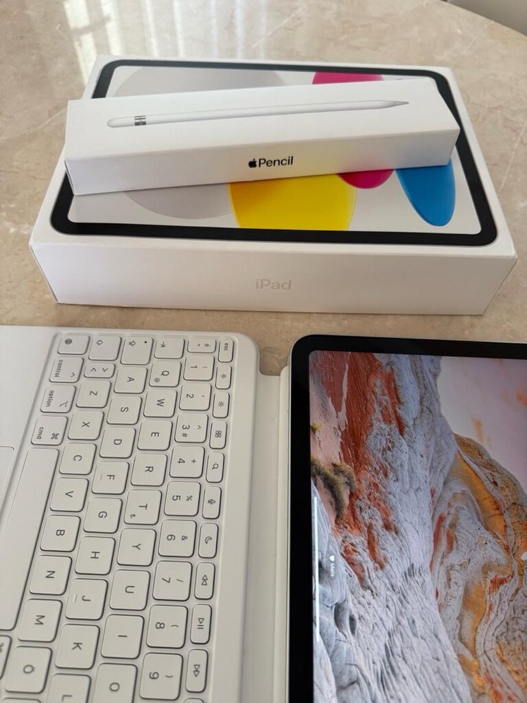 Neredeyse Hic Kullanilmamis Ipad 10 Nesil Klavye Set - 2
