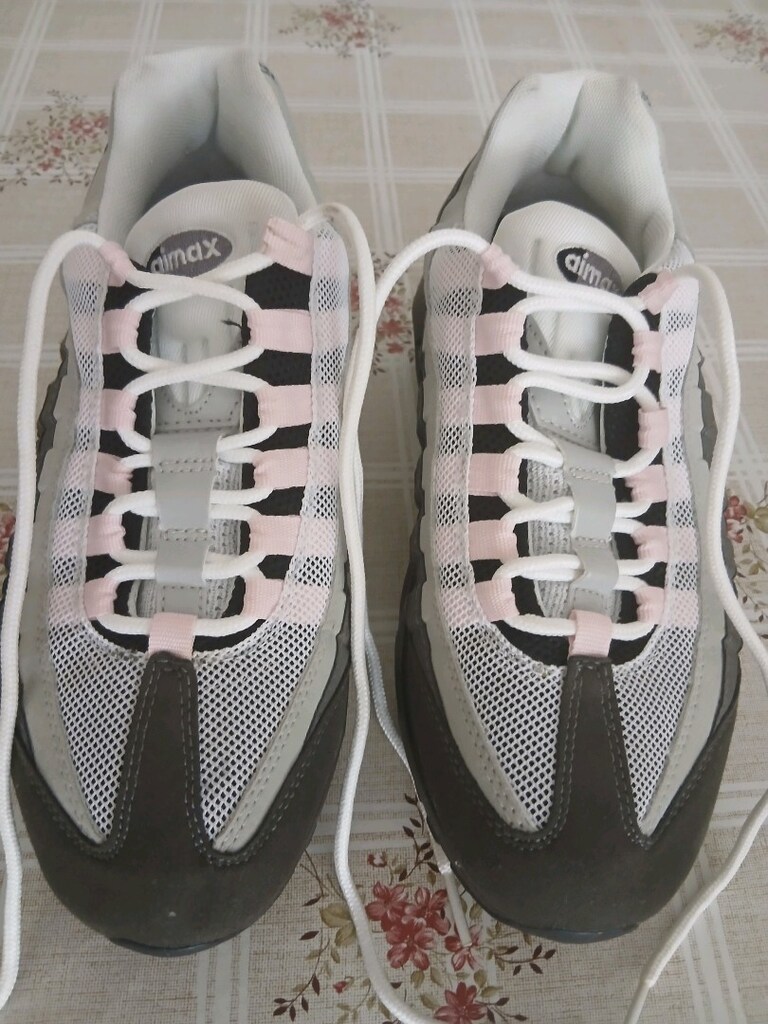 nike air max 95 pink foam