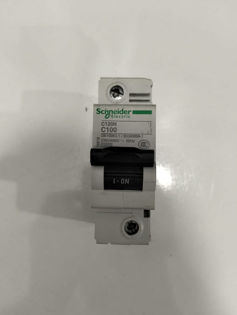 Schneider Electric C120H 100A (C100) sigorta - 3